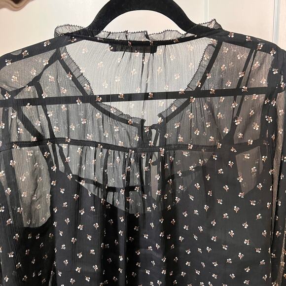 Abercrombie & Fitch black mesh blouse floral print Size XL - Picture 4 of 6